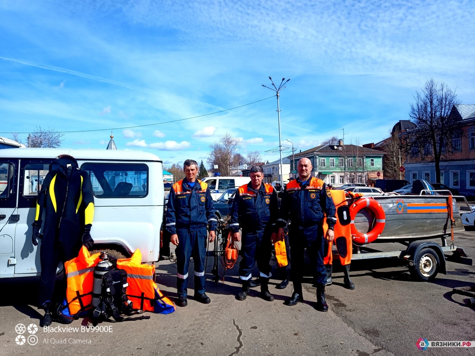 Вязниковские спасатели пришли на выручку нижегородскому экстремалу |  27.04.2024 | Вязники - БезФормата